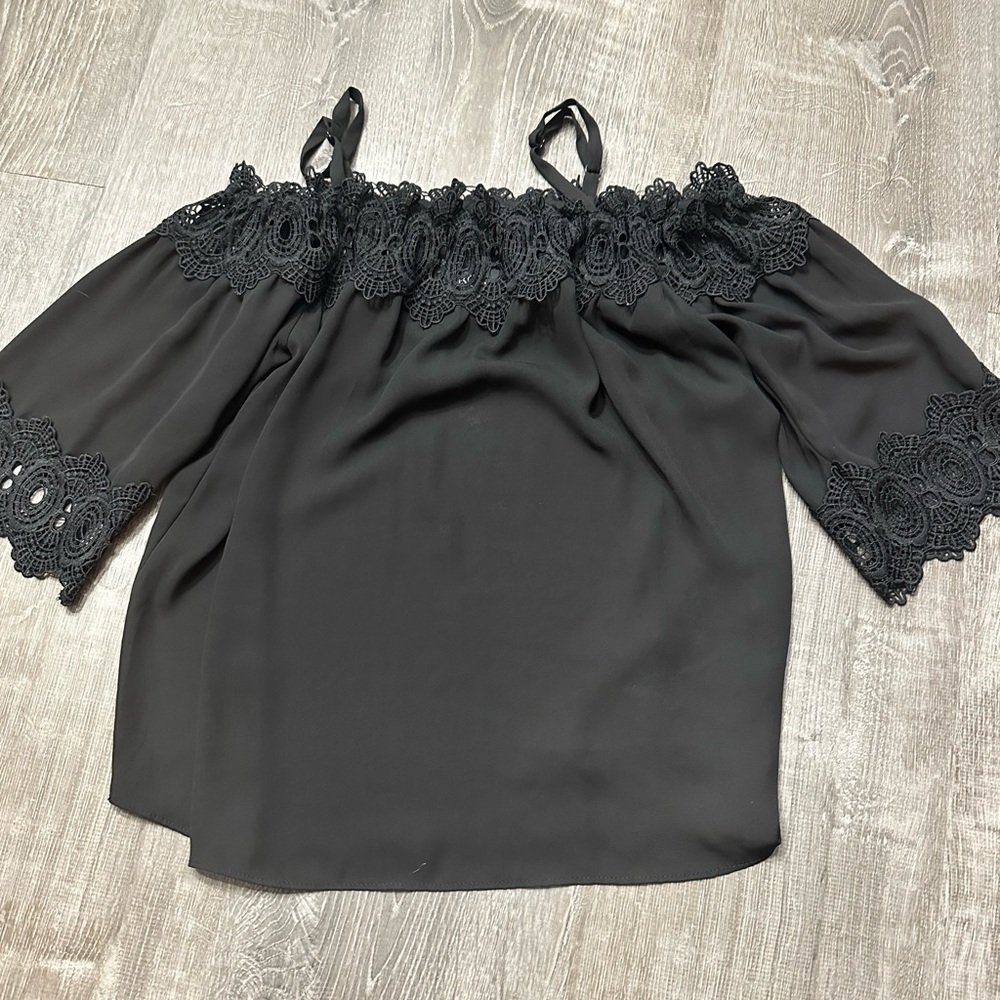 BCX‎ Off Shoulder Blouse